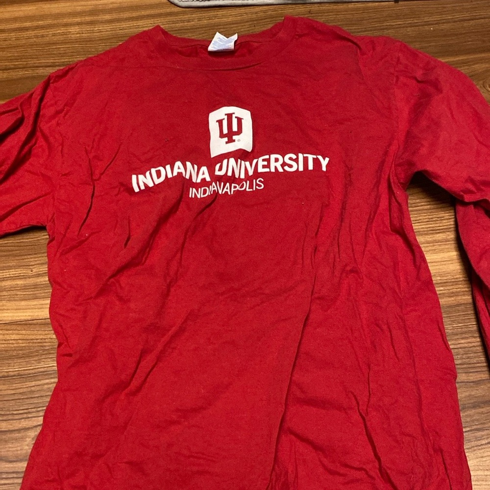 long sleeve indiana university indianapolis shirt size M